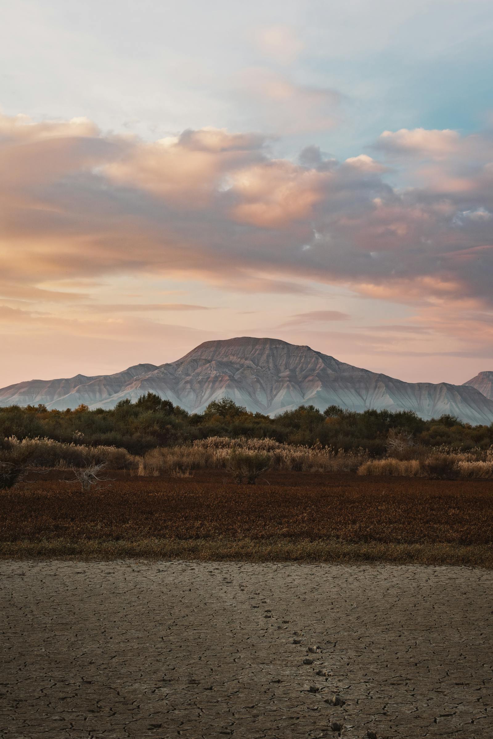 Beautiful sunset view over a mountain landscape near Ankara, creating a serene and calming ambiance.