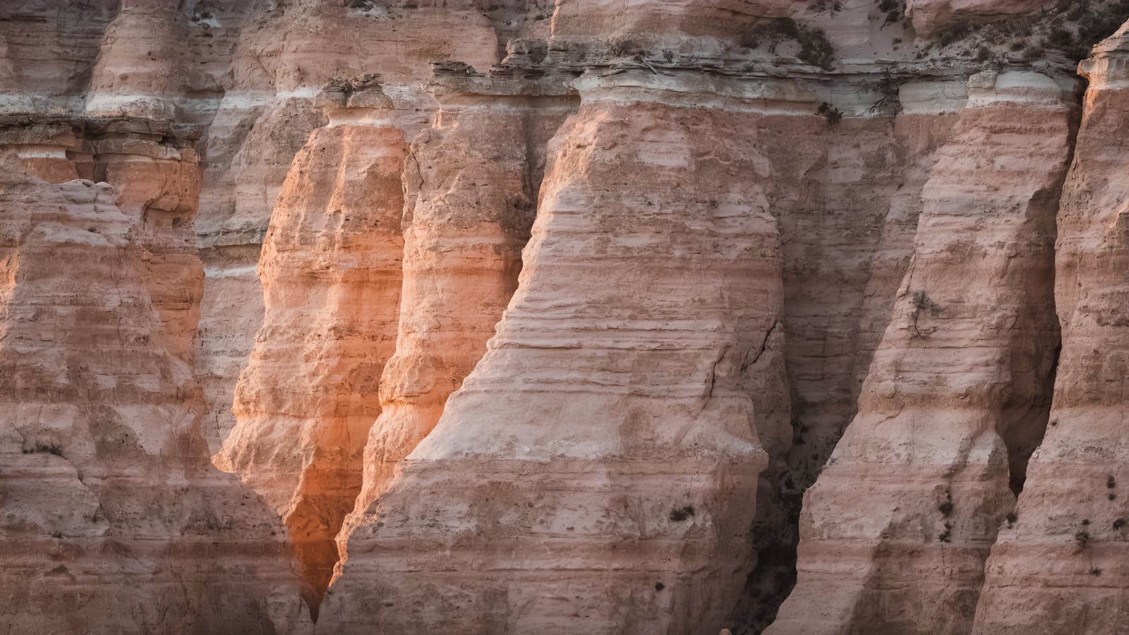 Stunning eroded rock formations captured in Kayseri, Türkiye showcasing natural beauty.