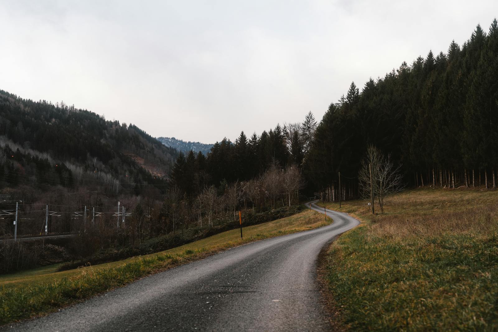 scenic mountain road in mixnitz austria